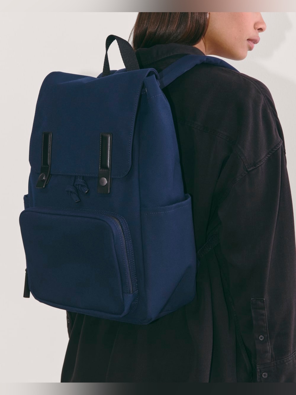 Everlane The Canvas Backpack with Pin
